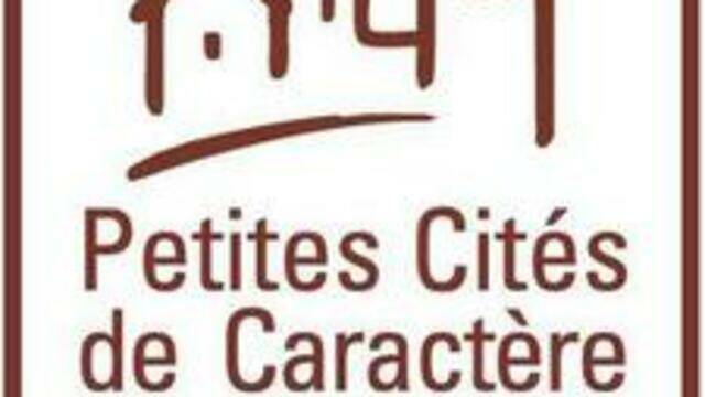 Petites Cités de Caractère ® en Bocage Bressuirais à proximité du Puy du Fou