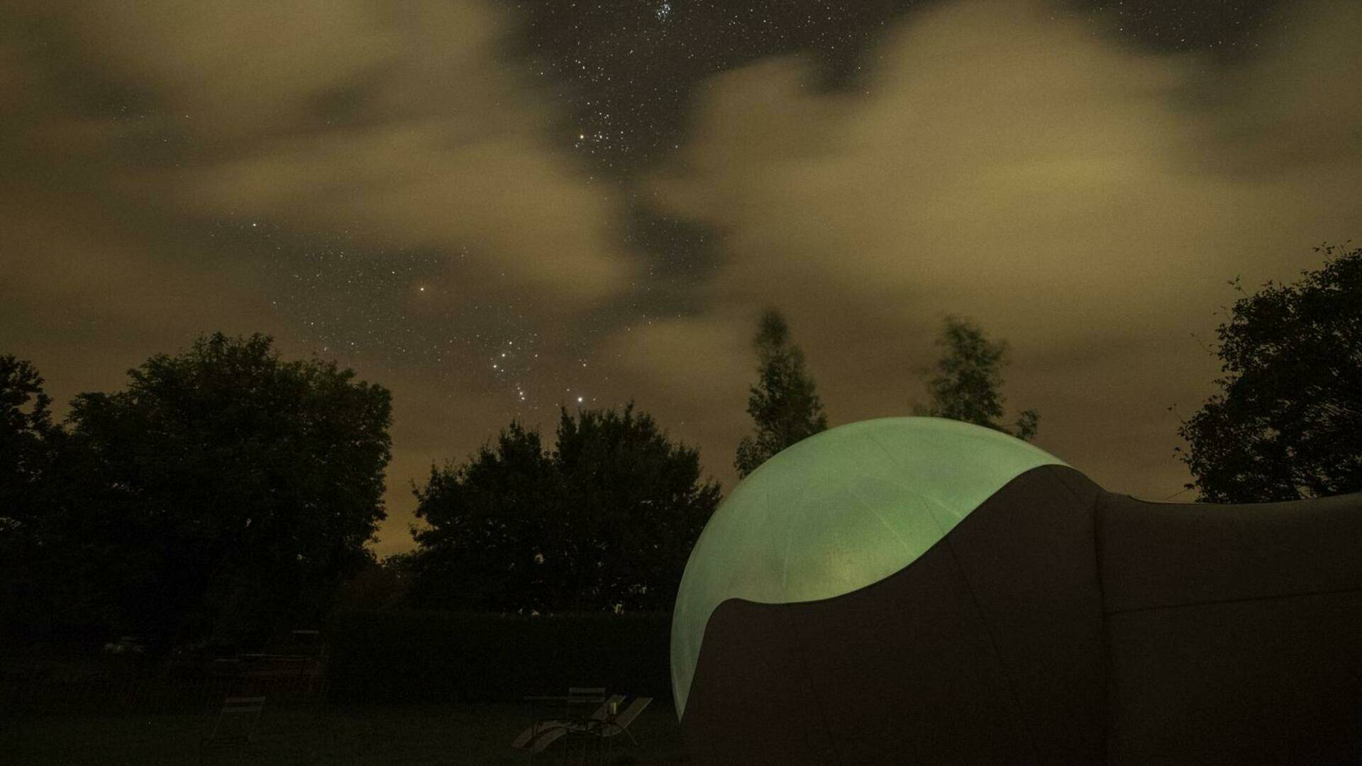 Nuit à la belle étoile aux Bulles d'O